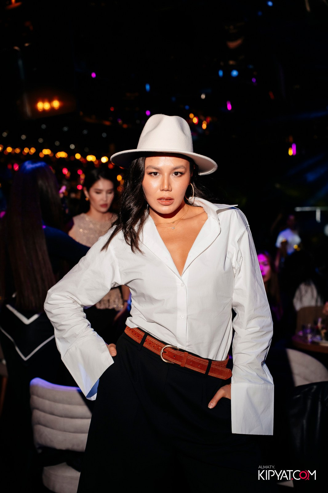 KARAOKE BATTLE В MOOD KARAOKE & TERRACE. КИПЯТКОМ АЛМАТЫ!