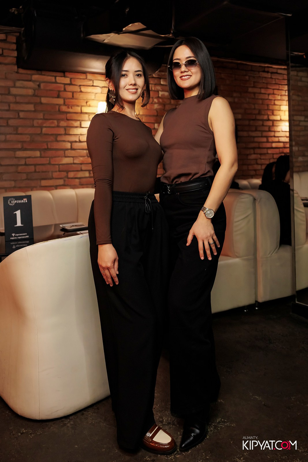 МУЗЫКАЛЬНОЕ ЛОТО В HIT RETRO. КИПЯТКОМ АЛМАТЫ! Фотосъемка мероприятий в Алматы