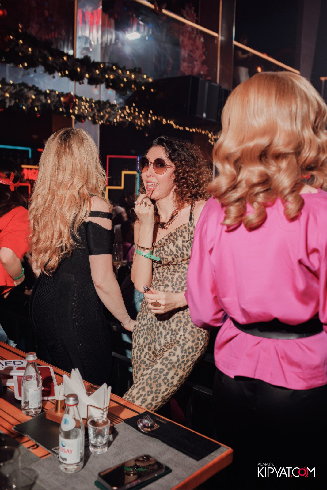 BEAUTY ЁЛКА SANTA BARBARA SPECIAL GUEST ГРУППА MILLENIUM 5 ТРИБЬЮТ ШОУ. КИПЯТКОМ АЛМАТЫ! Фотосъемка мероприятий в Алматы