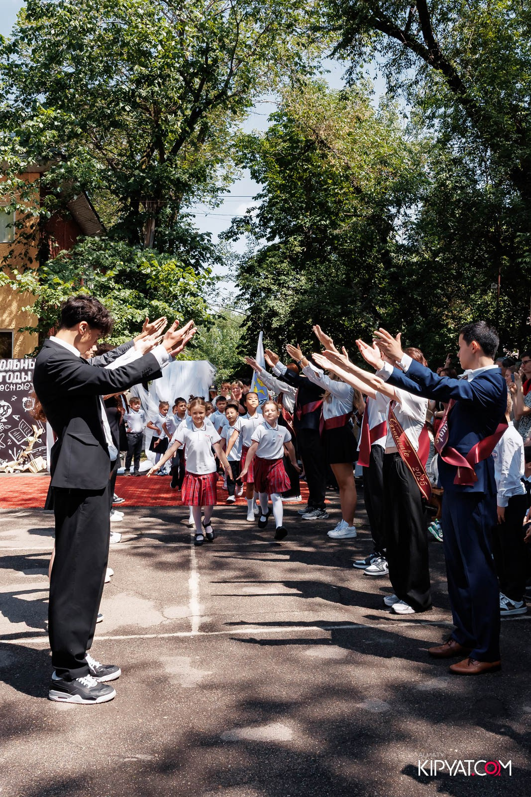 МЕЖДУНАРОДНАЯ ШКОЛА АЛМАТЫ — ВЫПУСК 2025. КИПЯТКОМ АЛМАТЫ!