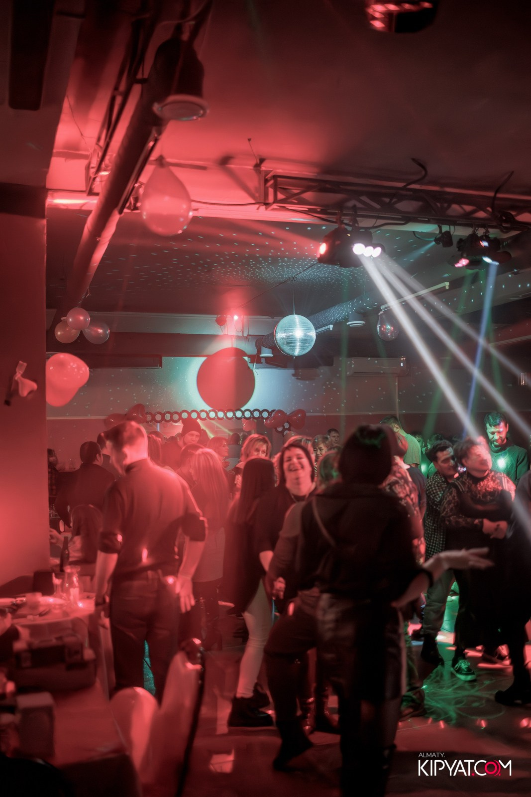 ПИОНЕРСКАЯ ПРАВДА. КИПЯТКОМ АЛМАТЫ!