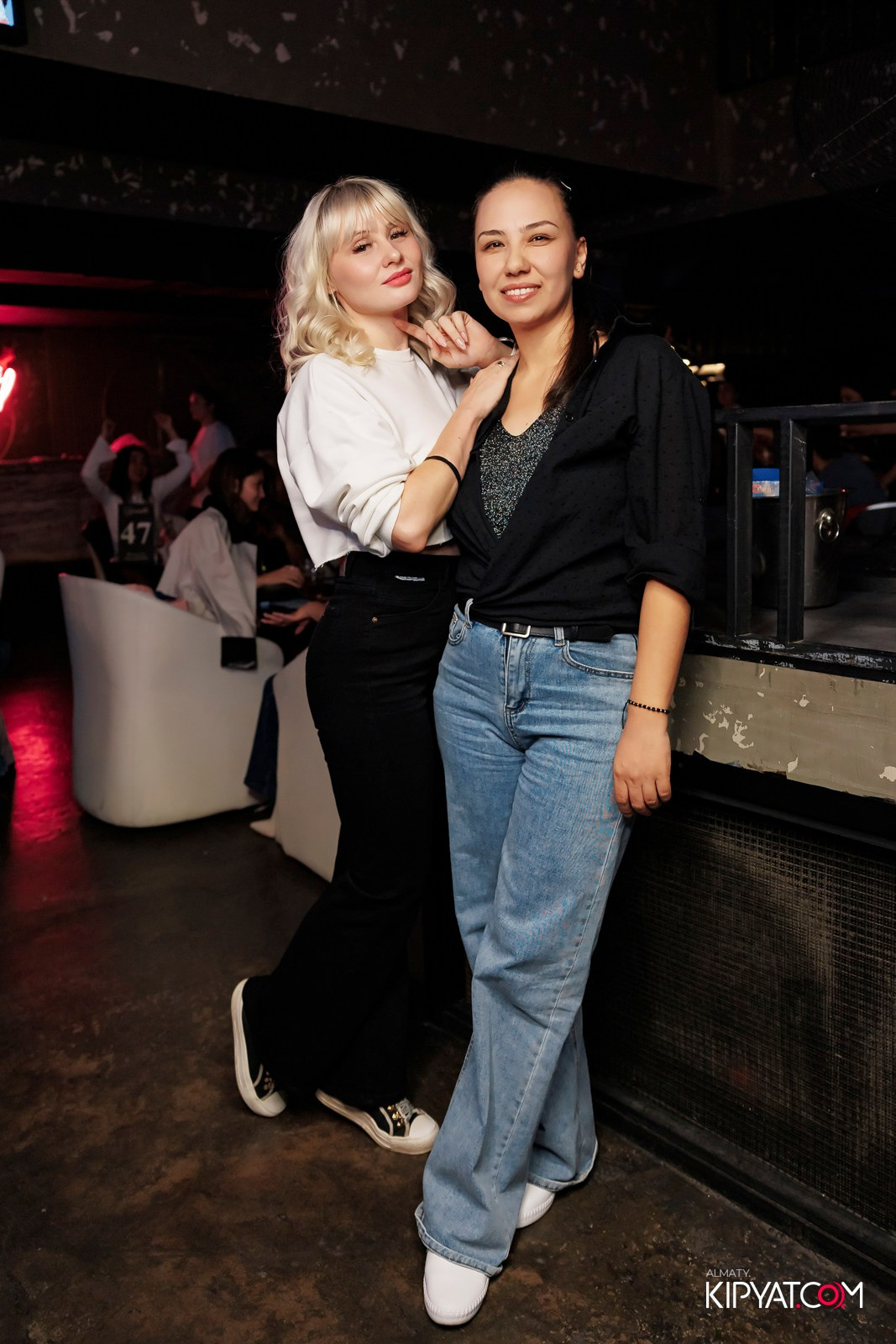 МУЗЫКАЛЬНОЕ ЛОТО В HIT RETRO. КИПЯТКОМ АЛМАТЫ!