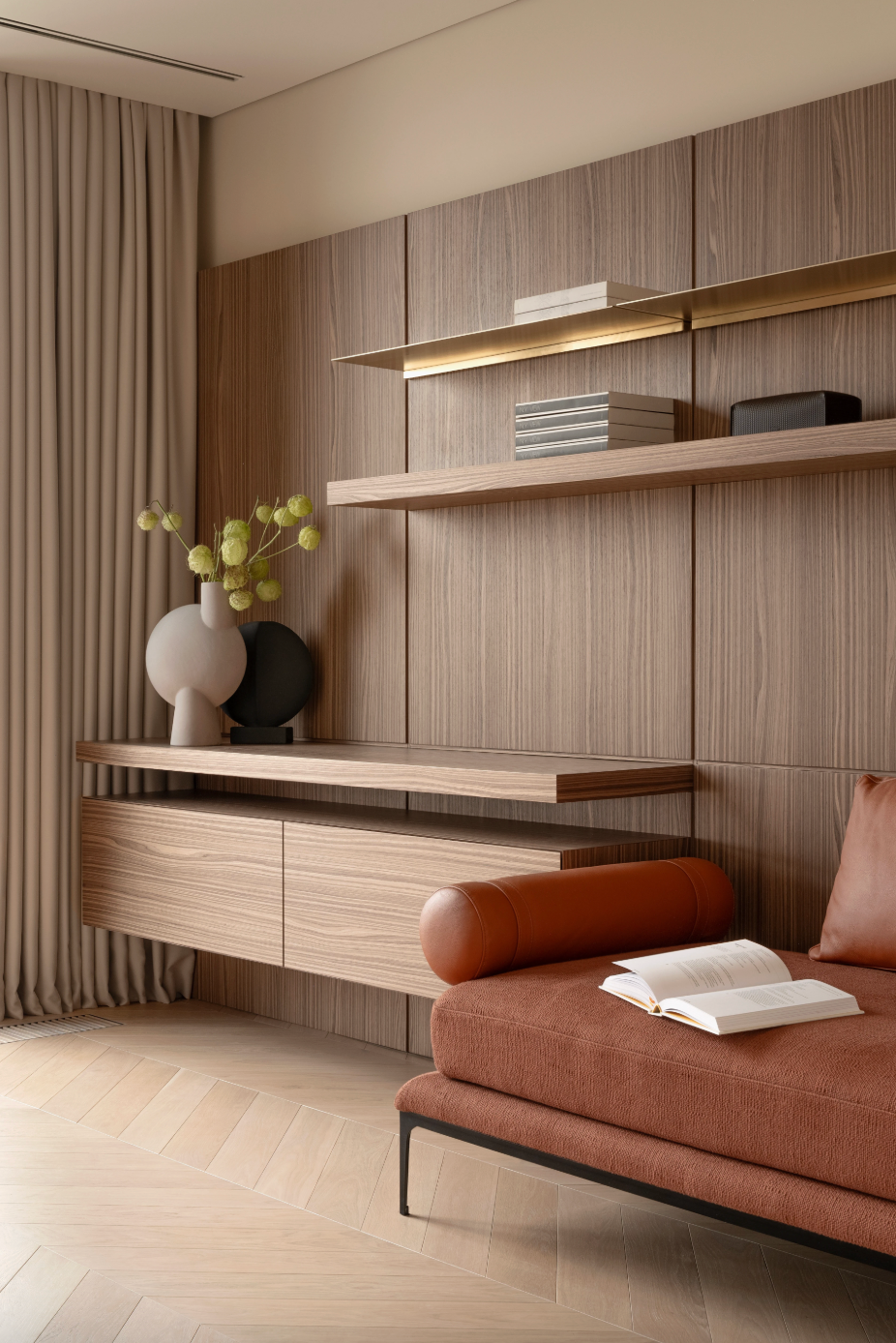 SYMPHONY 34 / 132 м². Inside Form — студия, где проект начинается не с стен, а с человека. Индивидуальный подход, живой стиль