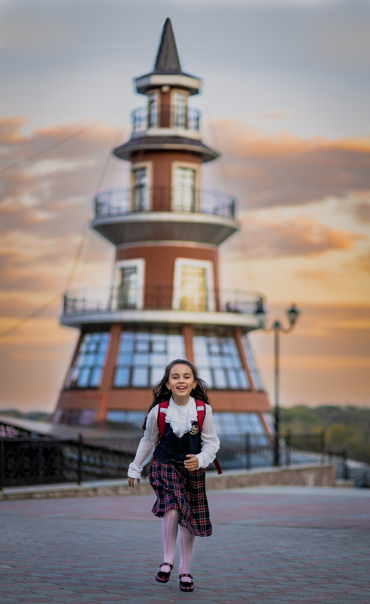 Софи идет в школу. Фотограф в Оренбурге. Профессиональный фотограф