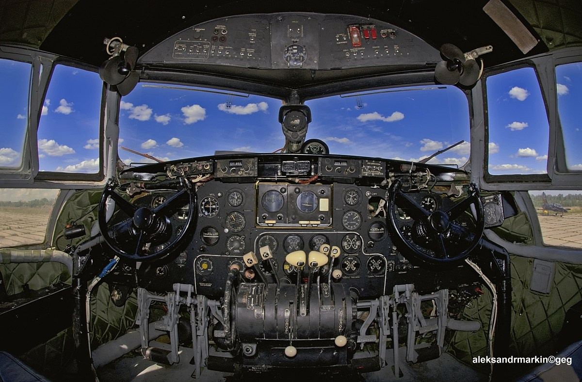 Ил-14, Ильюшин, самолёт, легенда поршневой авиации, самолёт 50-х годов. Авиационная техника для кино, рекламы и фотосессий