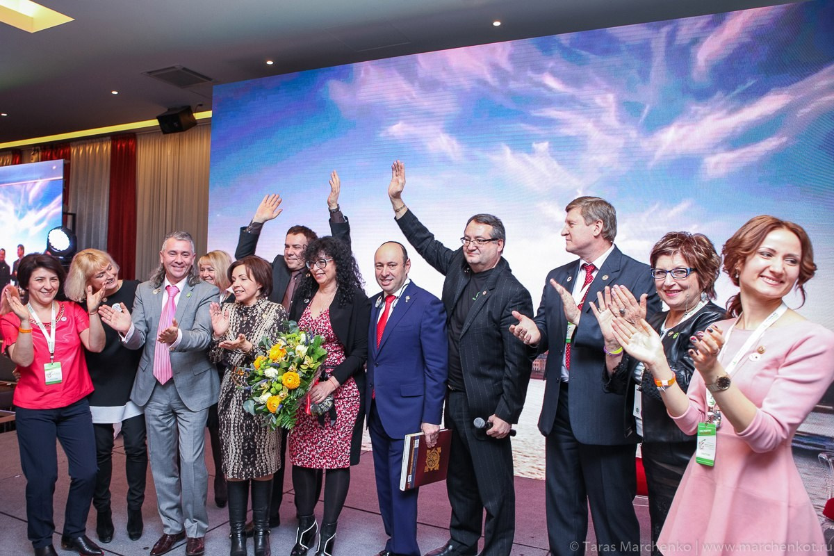 Репортажный и семейный фотограф в Санкт-Петербурге Тарас Марченко