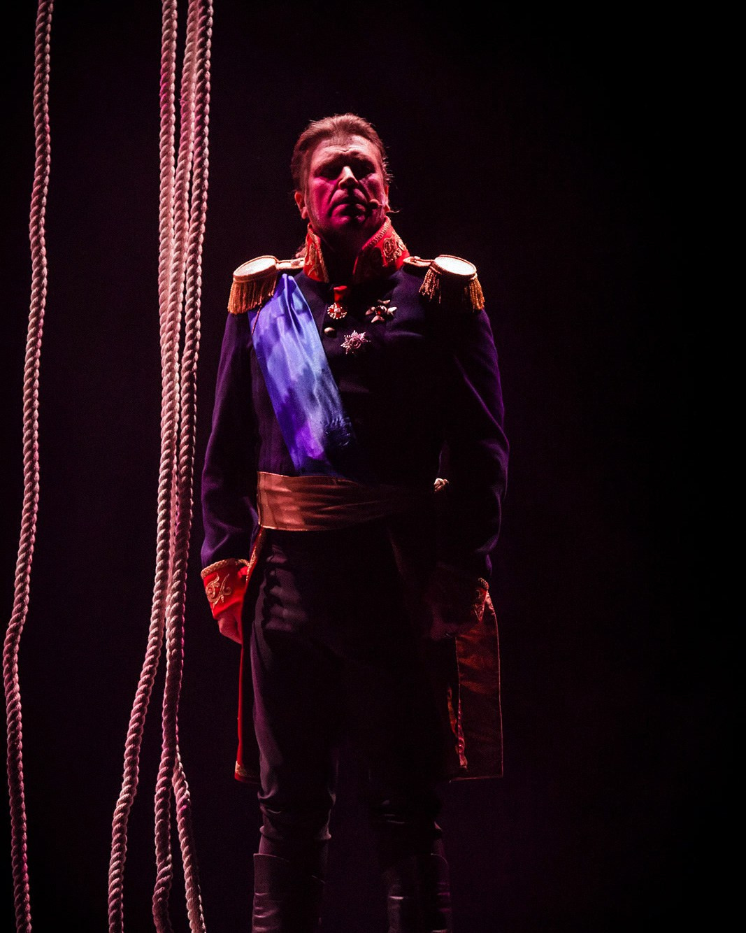 ТЕАТР. Фотограф и видеограф для бизнеса в Москве — фуд, рестораны, интерьер, контент | Sizov Studio