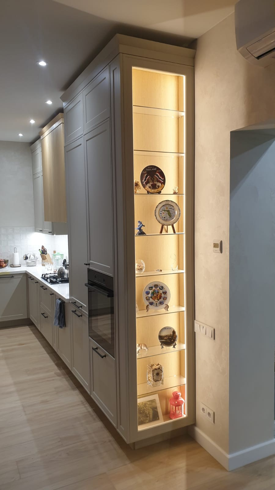 МЕБЕЛЬ. Студия дизайна интерьера в Москве Калараш Александр