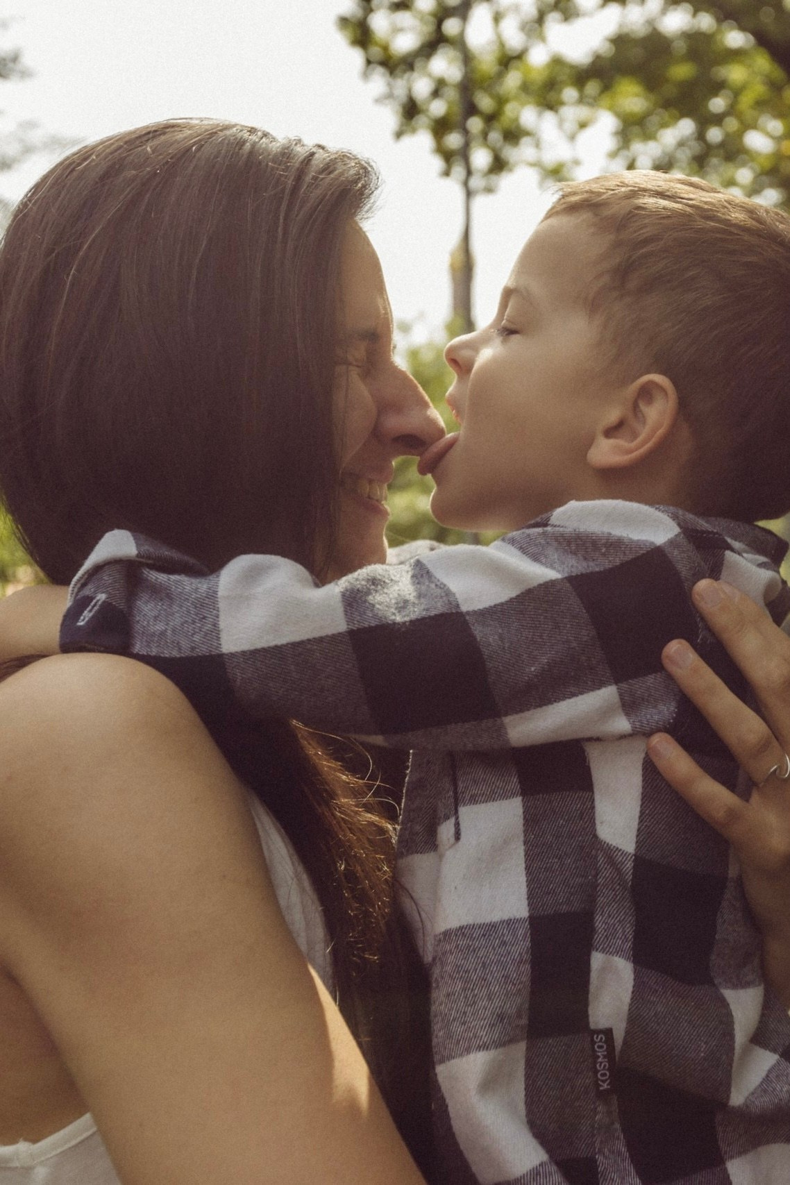 Машина, котики и таинственный шкаф. Семейный LIFESTYLE фотограф в Москве