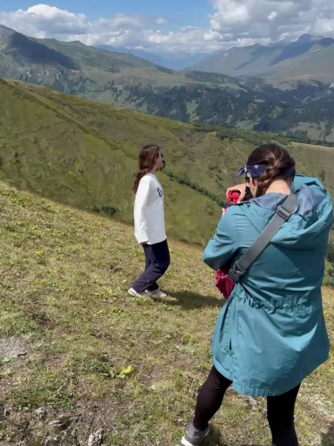 Услуги. Валерия, репортажный фотограф в г. Москва и г. Владикавказ