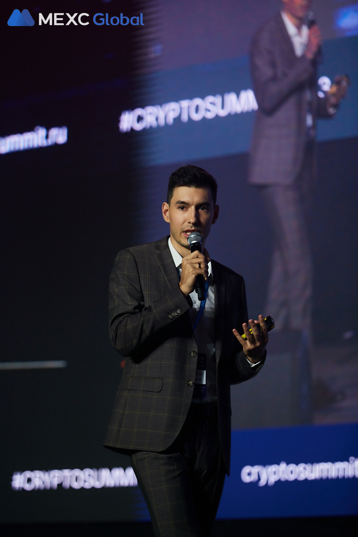 Ежегодный CRYPTO SUMMIT 2023 — MEXC. Фотограф и Видеограф в Москве. Олег Корушев