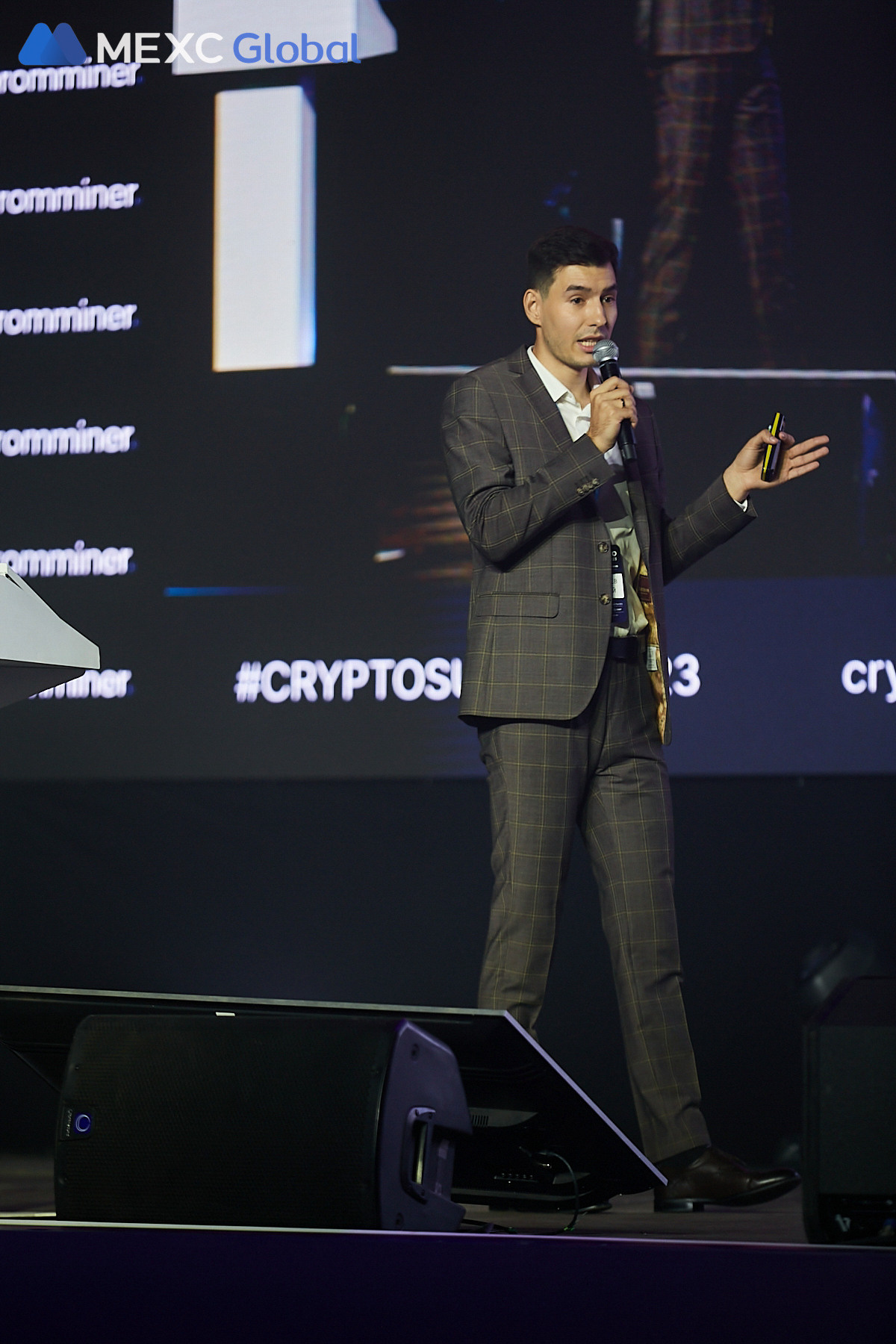 Ежегодный CRYPTO SUMMIT 2023 — MEXC. Фотограф и Видеограф в Москве. Олег Корушев