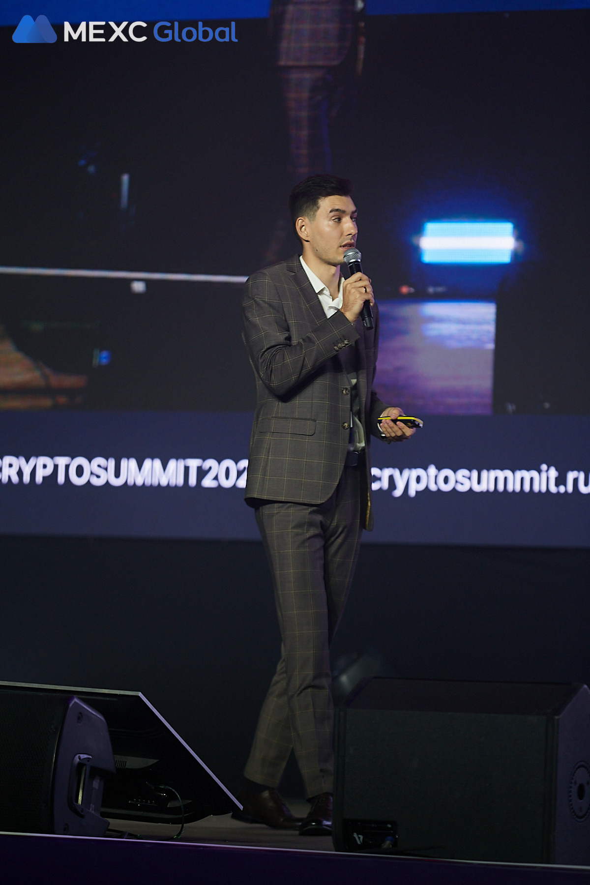 Ежегодный CRYPTO SUMMIT 2023 — MEXC. Фотограф и Видеограф в Москве. Олег Корушев