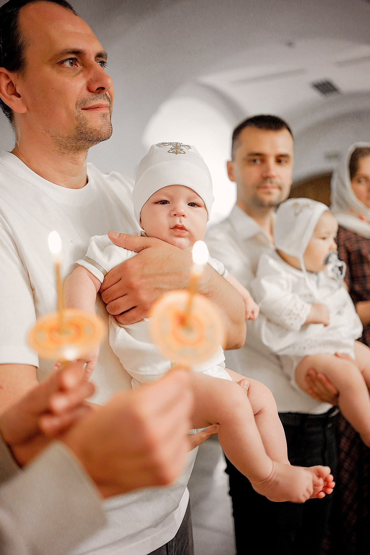 Таинство Крещения в храме Живоначальной Троицы в Троицке. Семейный и детский фотограф в Москве Екатерина Офицерова