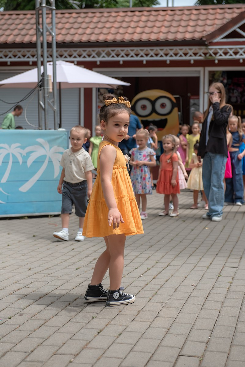 Парк Ривьера дефиле HAPPYkids. Семейный и коммерческий фотограф в Сочи Александр Бодунов