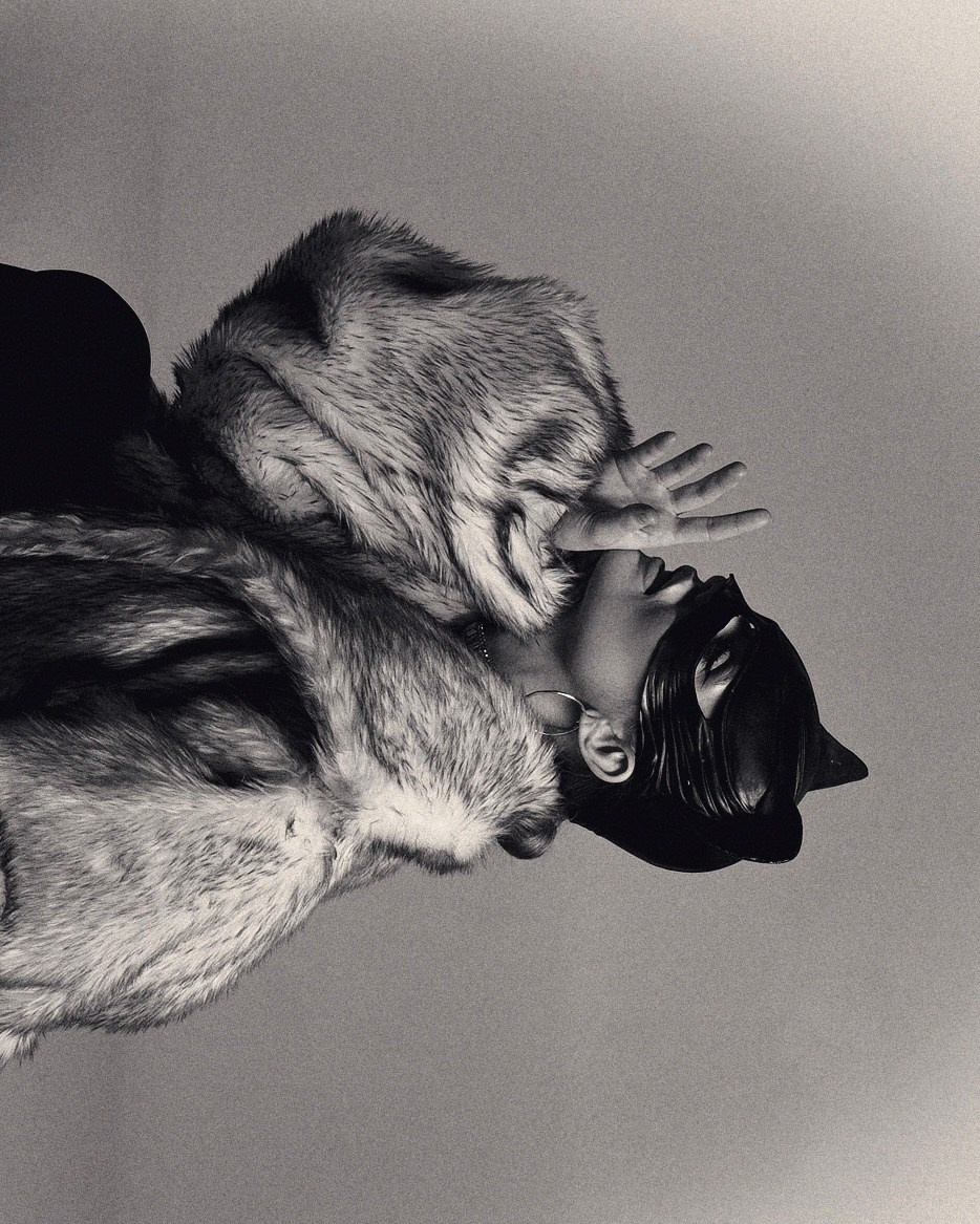 Кошка. Pomanovskaya.ru / женский фотограф