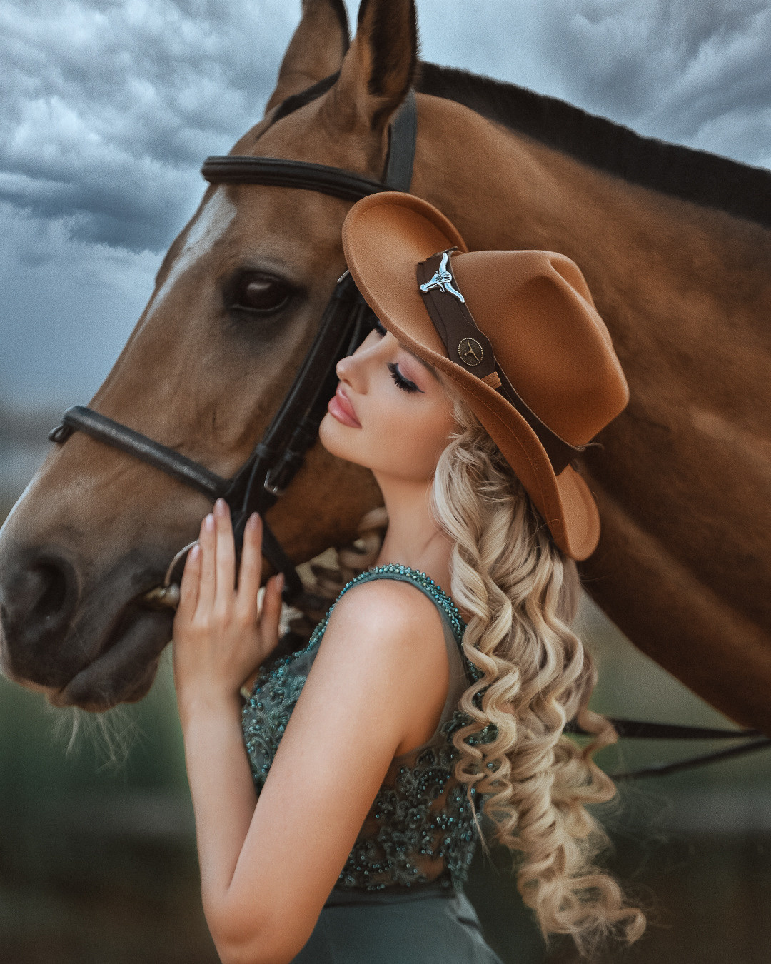 ПРАЙС ФОТОСЕССИИ. ОБУЧЕНИЕ ХУДОЖЕСТВЕННОЙ РЕТУШИ ФОТОГРАФИЙ. ФОТОГРАФ КАРАГАНДА