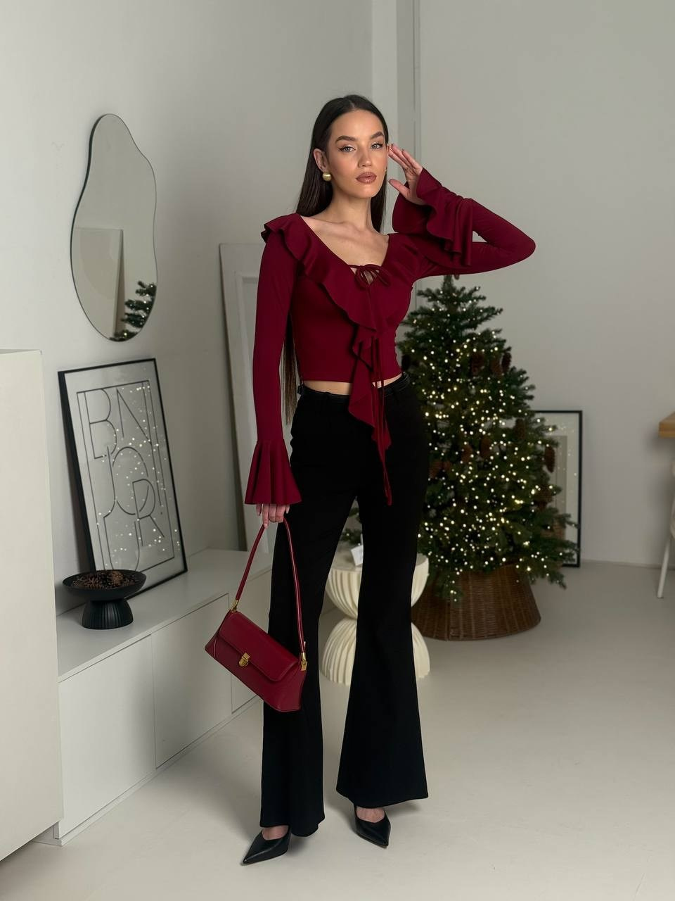 Валерия Р Размер S, Рост 174, Параметры: 88/60/90. LUNAPRO Дом стильных, сборных и индивидуальных съемок для брендов