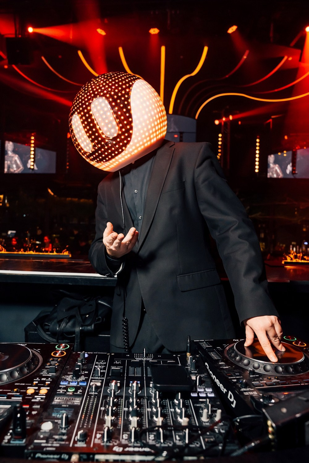 Вечерние и ночные фотографии и видео. Медиа продакшн, Ян Фадеев, создание видео и фото, Москва, Россия