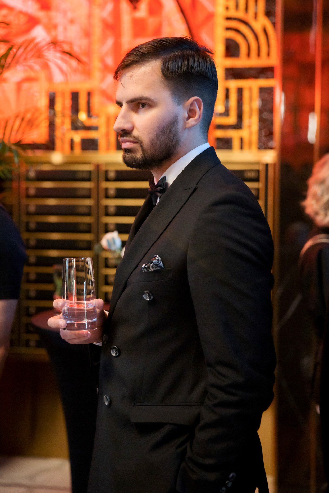 Светское. Фотограф событий, Максим Романенко