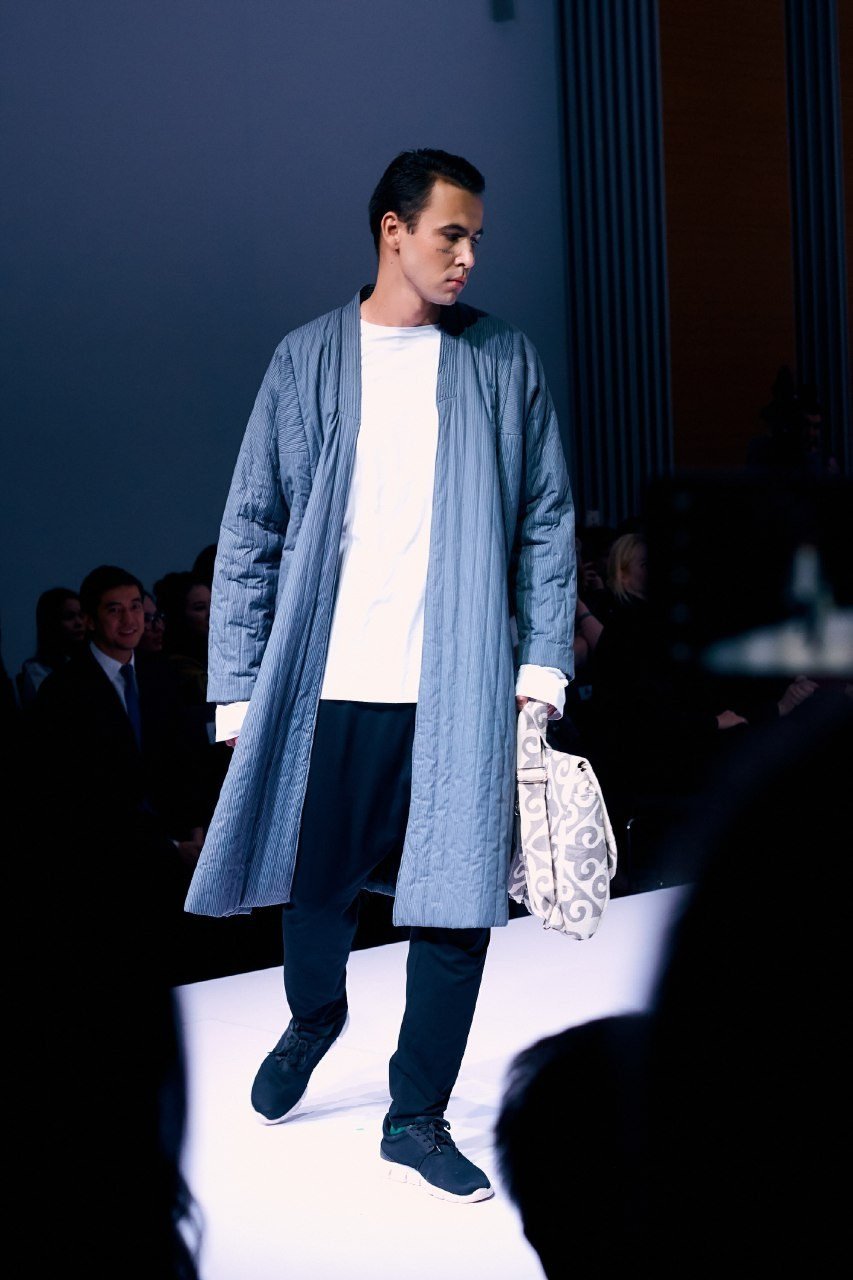 Фотограф Артём Савиных | Свадебная, репортажная, семейная съёмка Москва. Артём Савиных — профессиональный фотограф в Москве | Репортажи, свадьбы, портреты