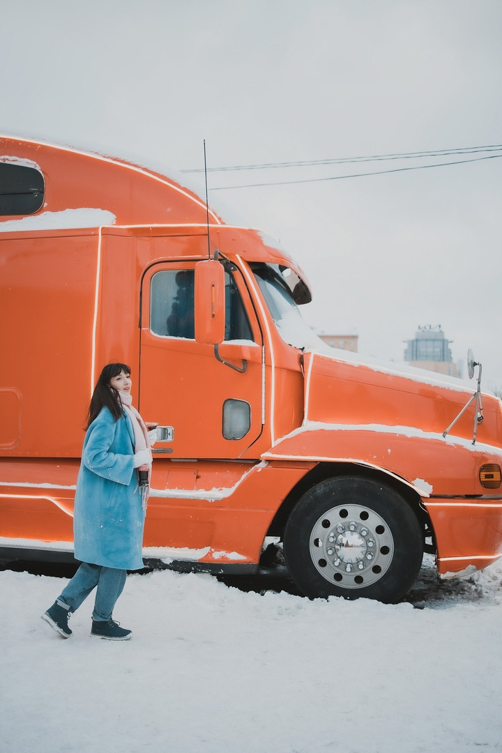 Грузовик Coca-Cola. Семейный, индивидуальный фотограф в Москве Ангели Марина