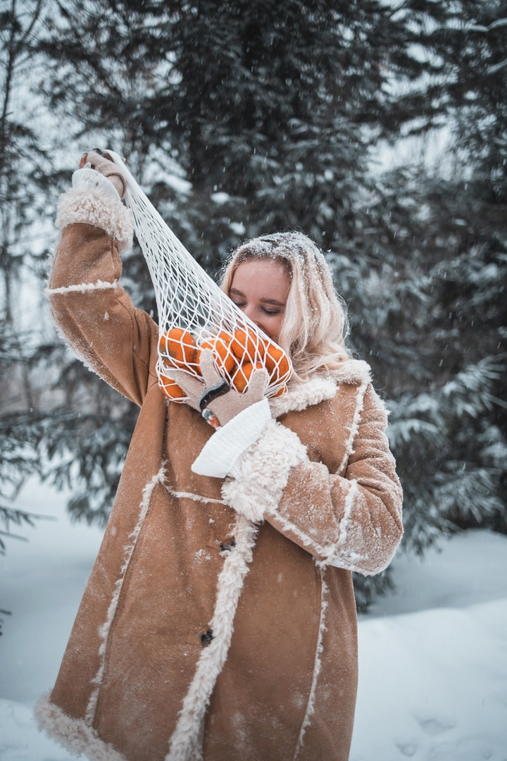 Новогодняя фотосессия с любимым питомцем. Семейный, индивидуальный фотограф в Москве Ангели Марина