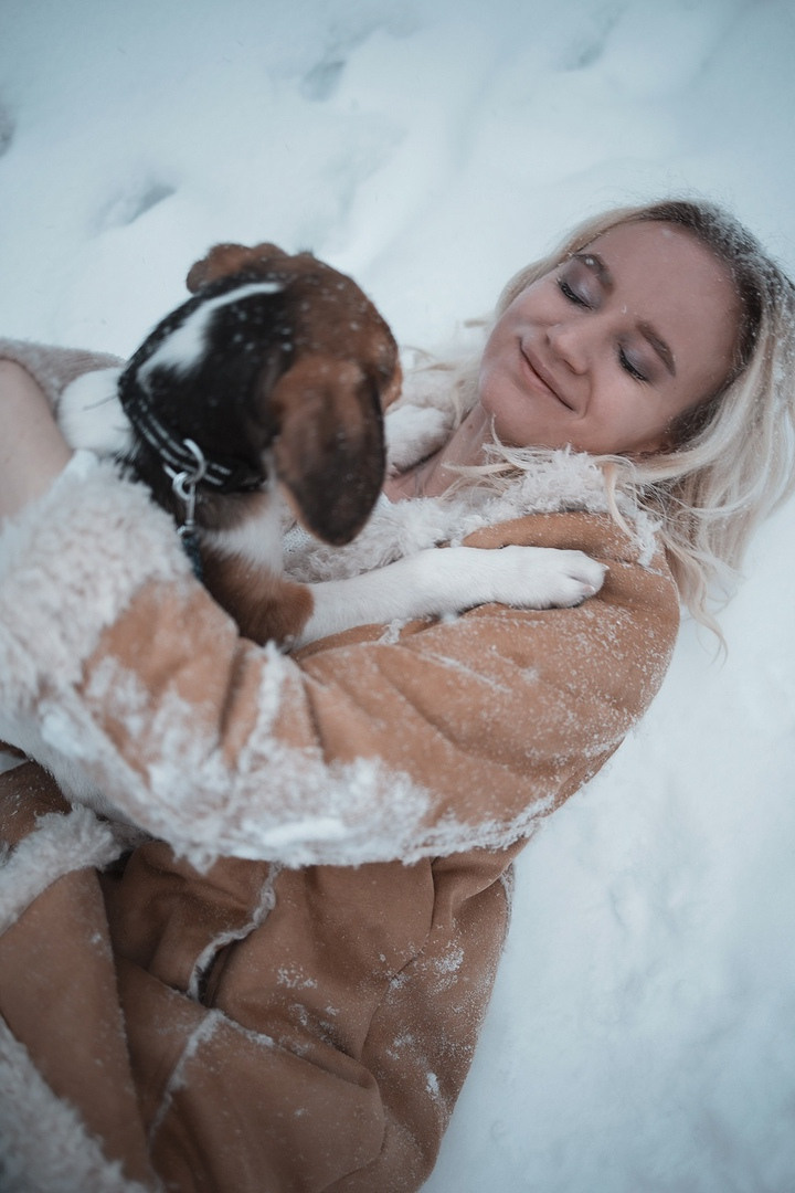 Новогодняя фотосессия с любимым питомцем. Семейный, индивидуальный фотограф в Москве Ангели Марина