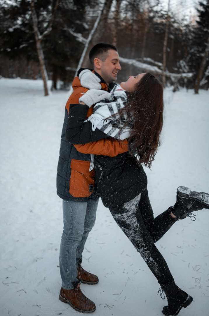 Новогодняя история в лесу. Семейный, индивидуальный фотограф в Москве Ангели Марина