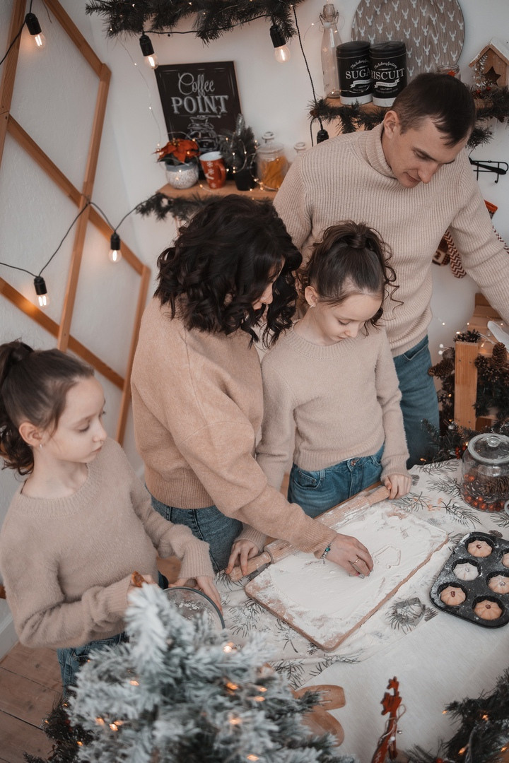 Студийная новогодняя фотосессия. Семейный, индивидуальный фотограф в Москве Ангели Марина