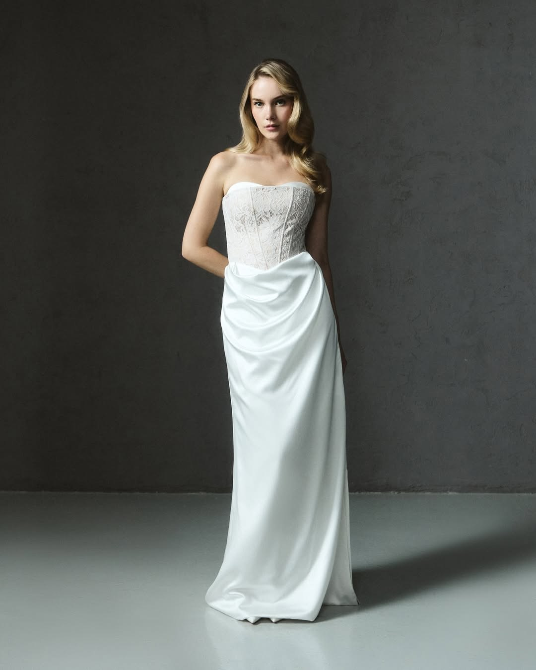 Seashell weadding. Vladimir Ulianov