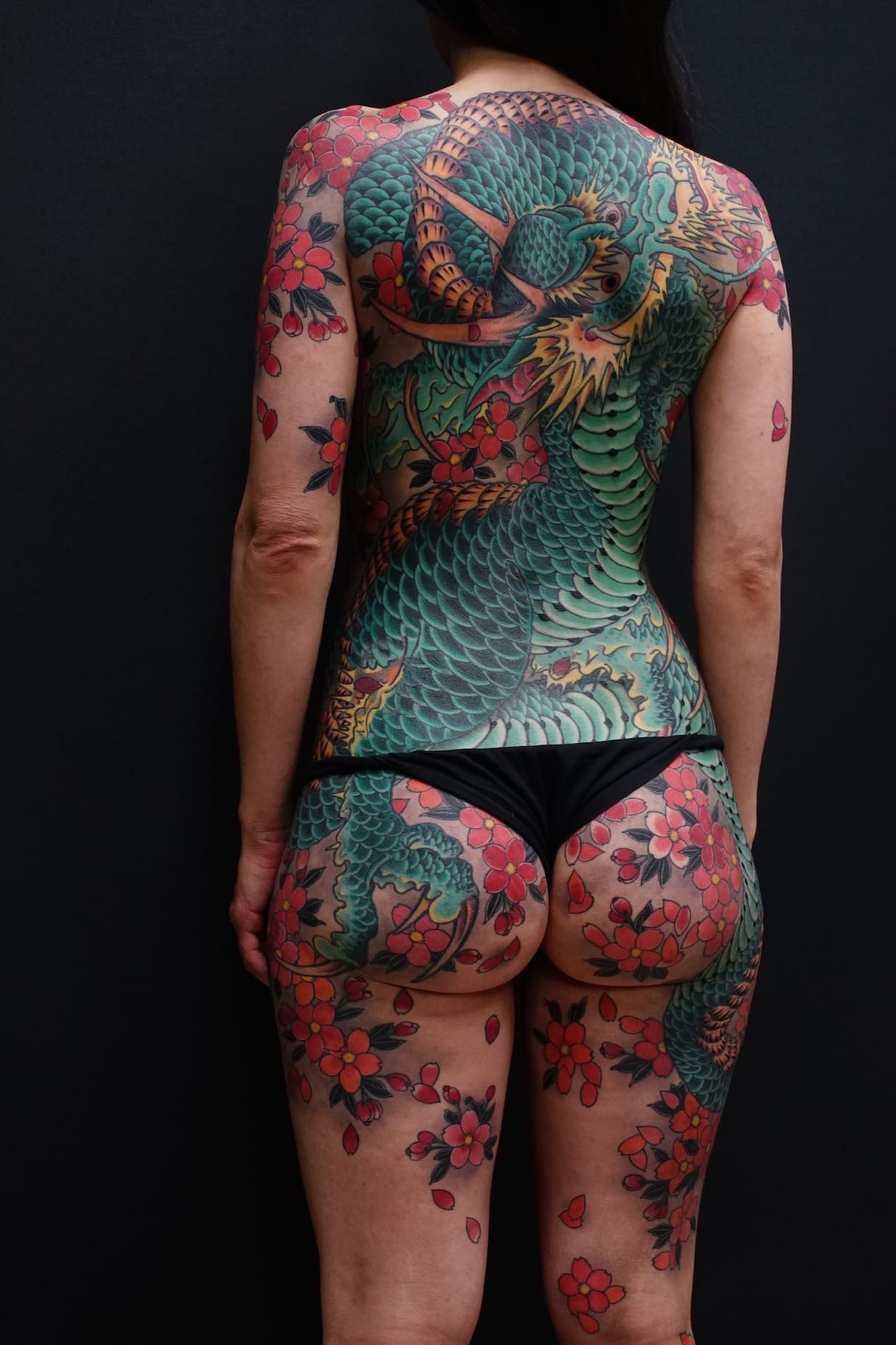 ЖЕНСКИЕ ТАТУИРОВКИ