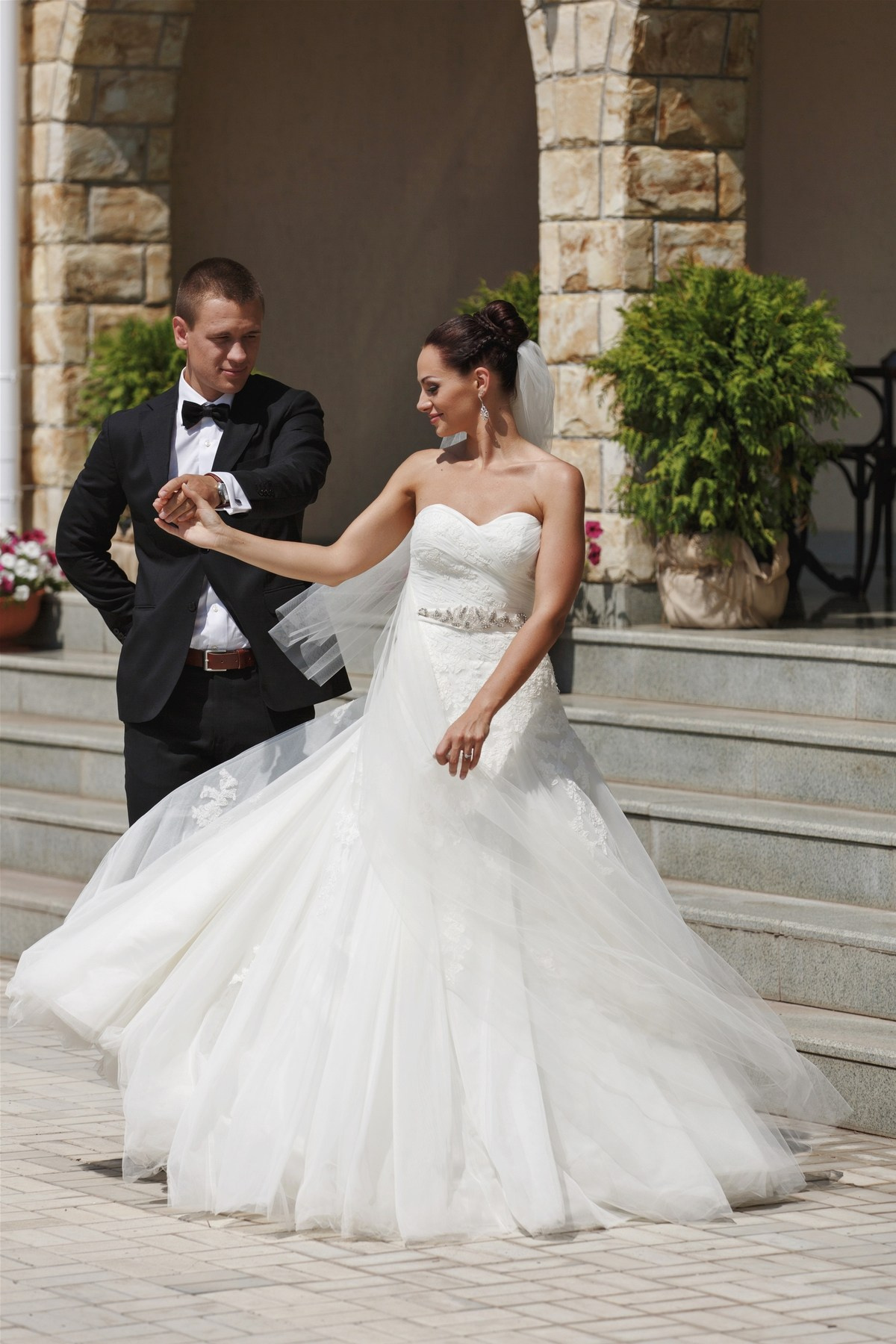 Свадьба в отеле «Фамилия» (Ягодное) | Стильная фотосессия с кабриолетом и яхтой | Фотограф из Тольятти и Самары. Фотограф в Москве, Тольятти, Самаре | Ню, будуар, свадебная съемка, интерьерная съемка | Андрей Демотченко