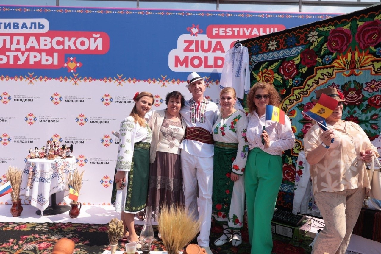 Фестиваль «ДЕНЬ МОЛДАВСКОЙ КУЛЬТУРЫ». Евгений Тюнин. Режиссура событий в Москве и по России