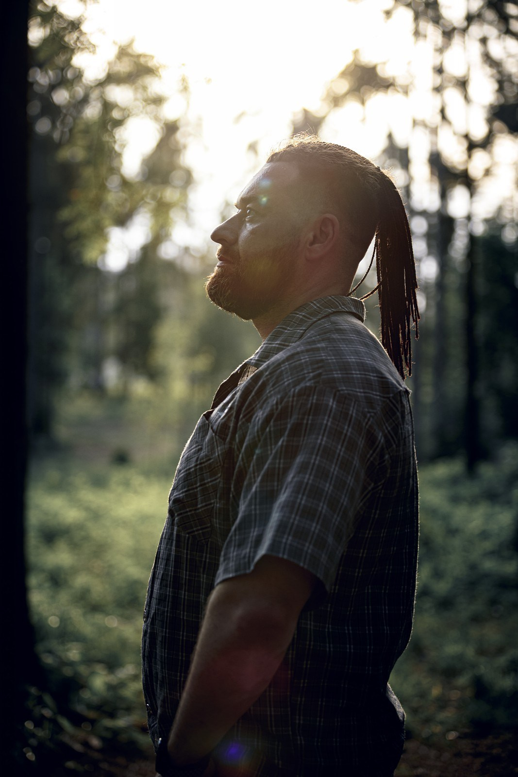 Портрет на природе. Свадебный и репортажный фотограф в Москве и Московской области