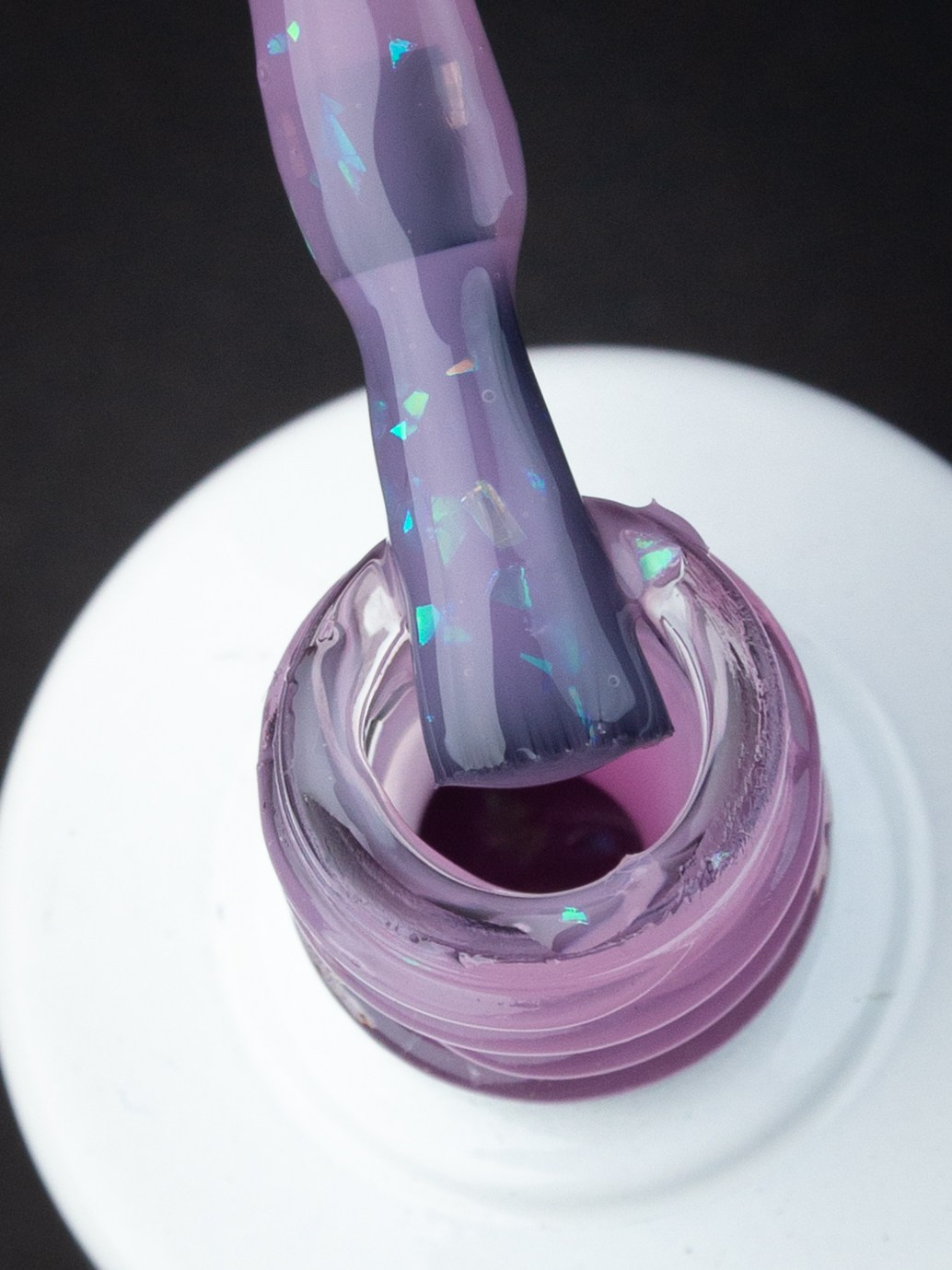 Kira на чёрном. Александр Стряпунин — предметный фотограф в Улан-Удэ