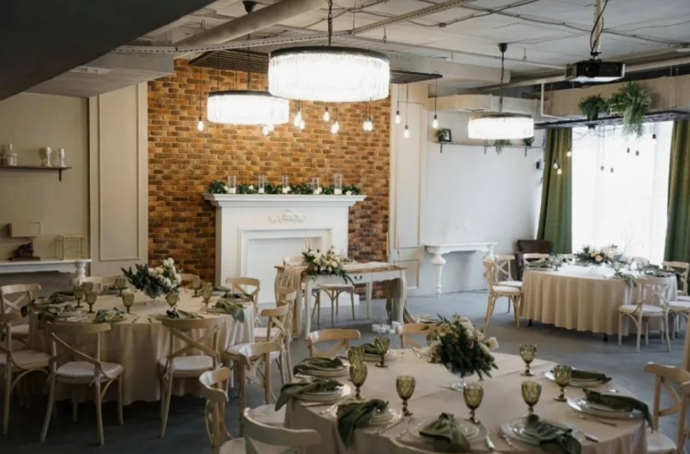 Площадка № 1-1. Свадебный организатор Москва