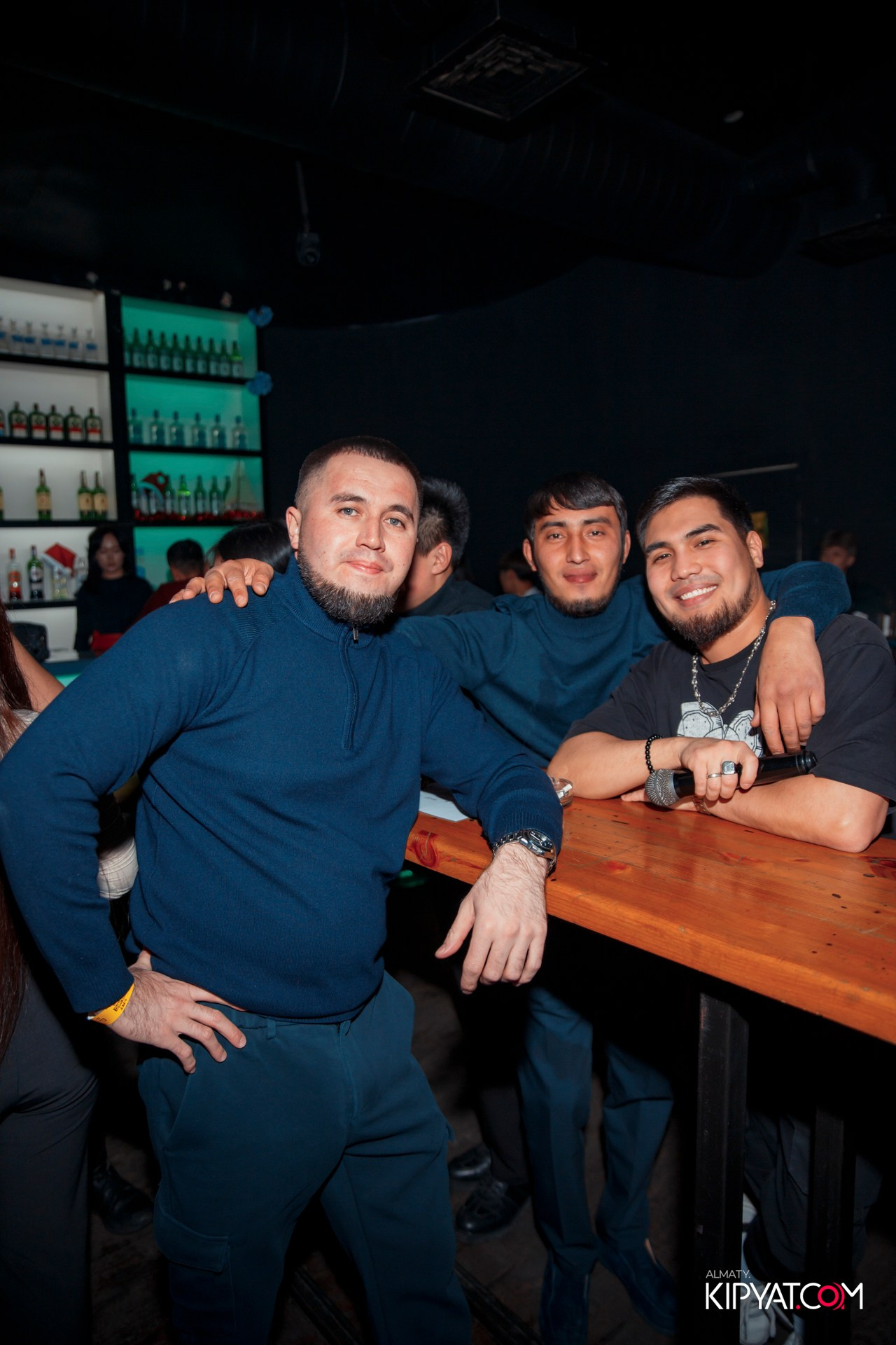 UYAT EMES BAR. КИПЯТКОМ АЛМАТЫ! Фотосъемка мероприятий в Алматы