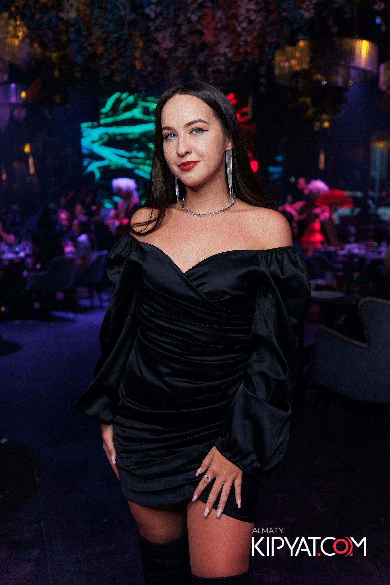 FRIENDS BAR & TERRACE. КИПЯТКОМ АЛМАТЫ! Фотосъемка мероприятий в Алматы