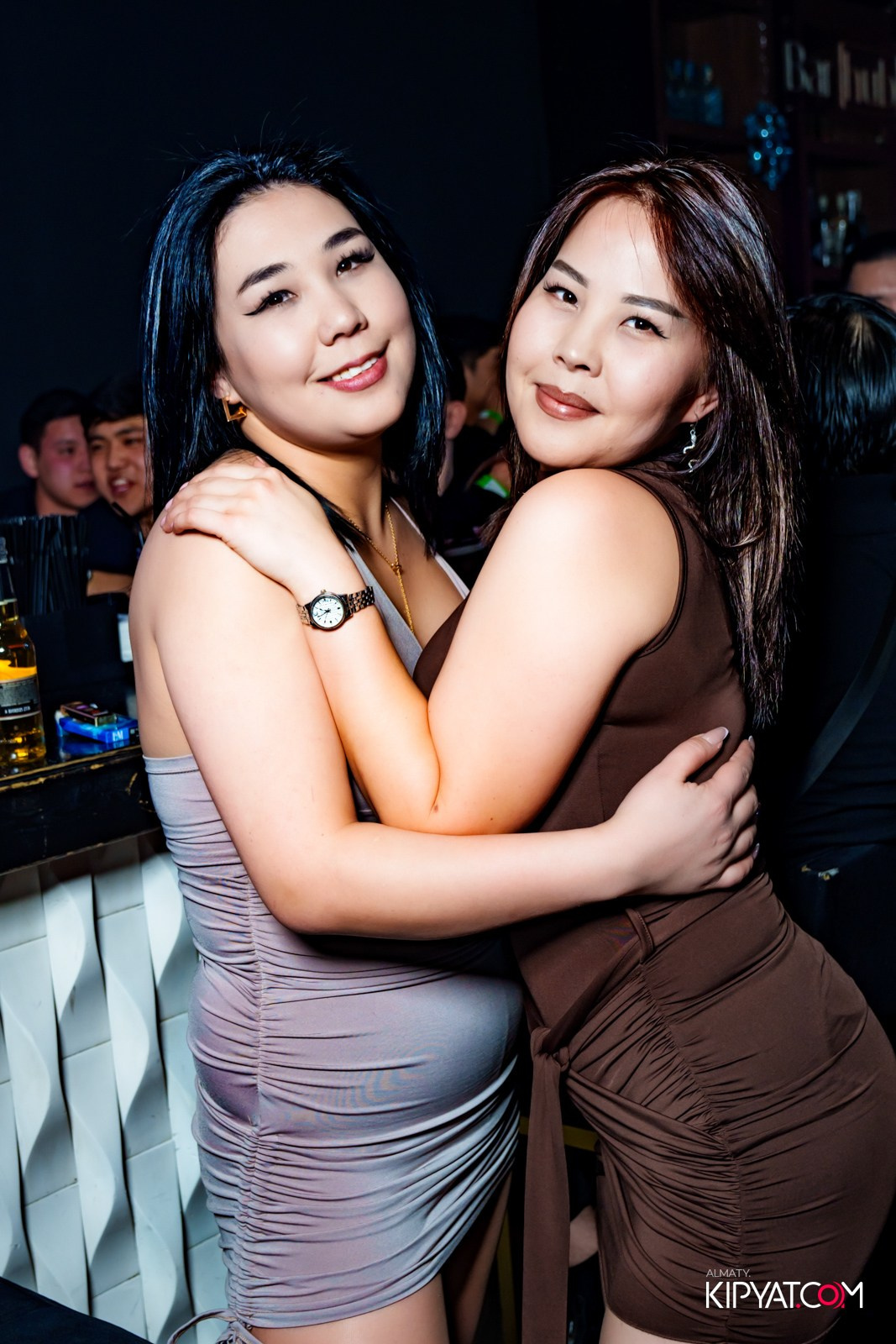 UYAT EMES BAR. КИПЯТКОМ АЛМАТЫ! Фотосъемка мероприятий в Алматы