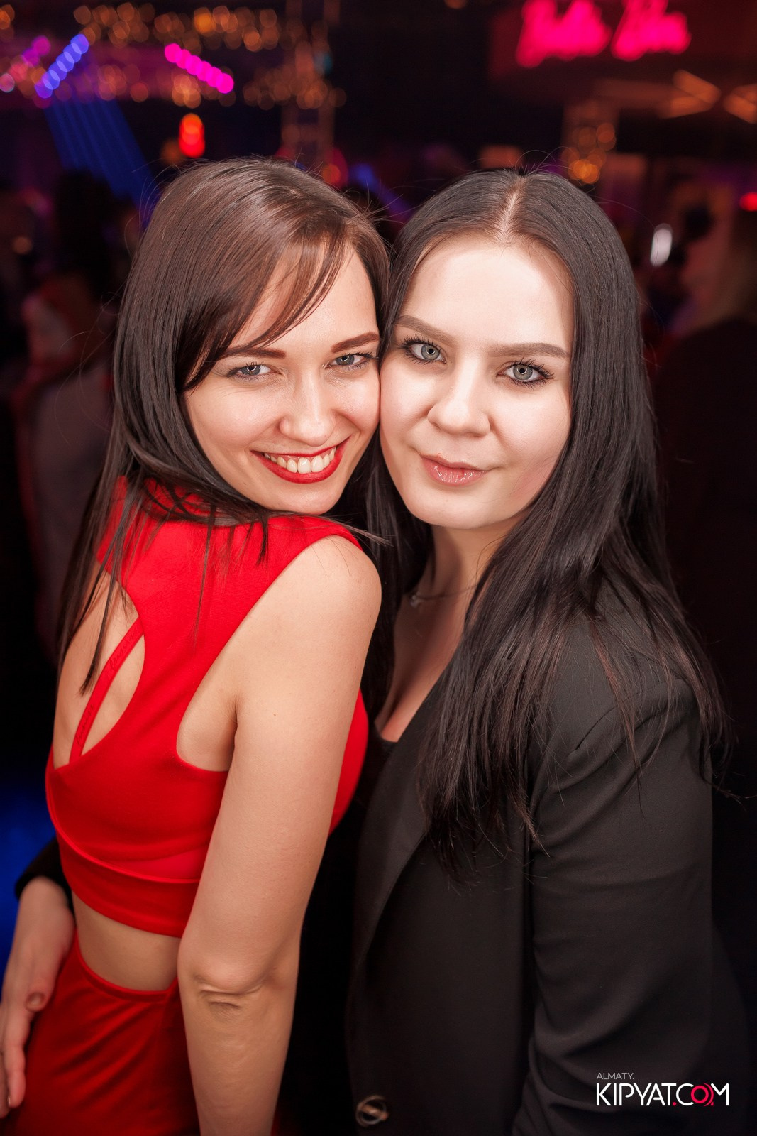 FITNESS ЁЛКА в ночном клубе SANTA BARBARA. КИПЯТКОМ АЛМАТЫ!