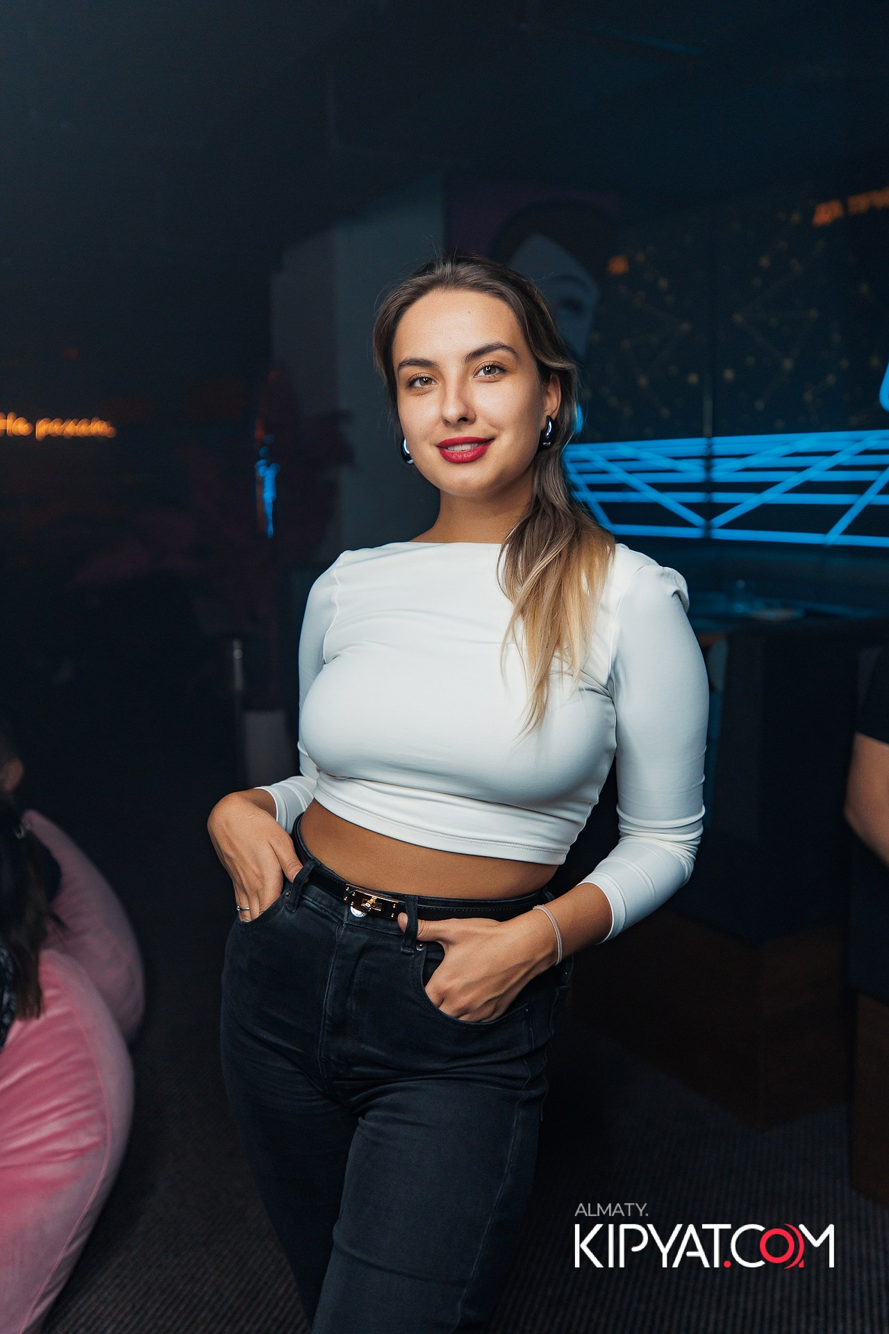 КОНЦЕРТ ГРУППЫ HIFI SANTA BARBARA. КИПЯТКОМ АЛМАТЫ!