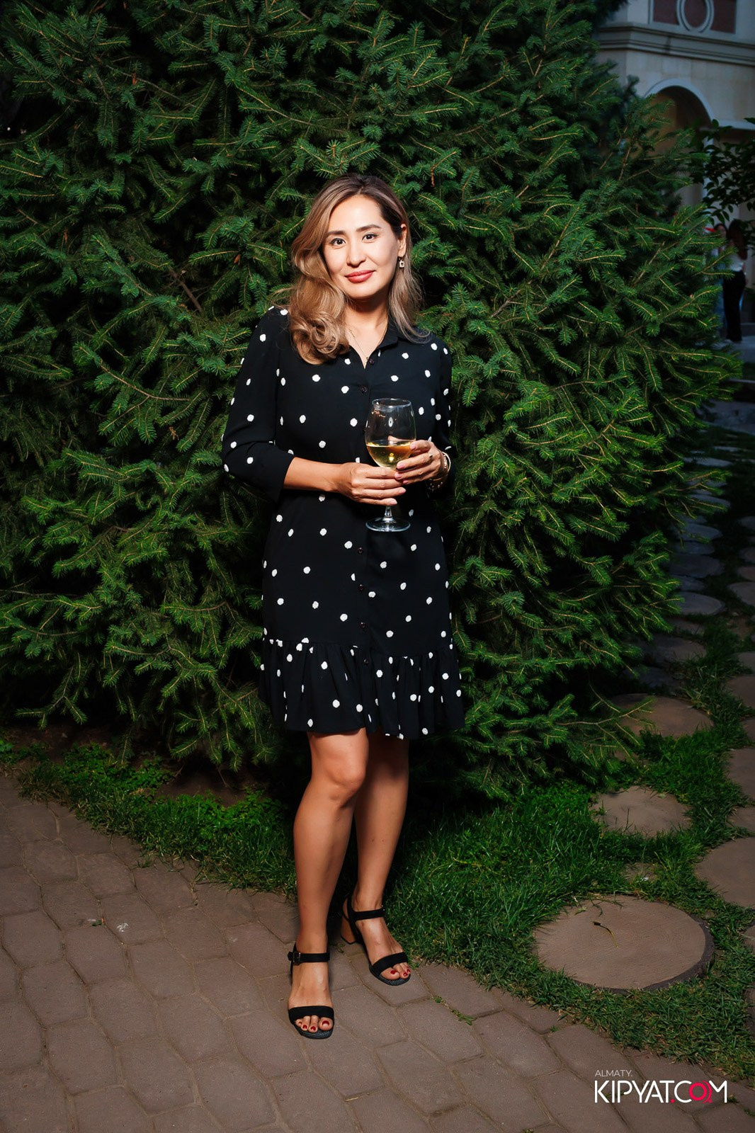 РЕСТОРАН УЧ ЛЯГАН. КИПЯТКОМ АЛМАТЫ!