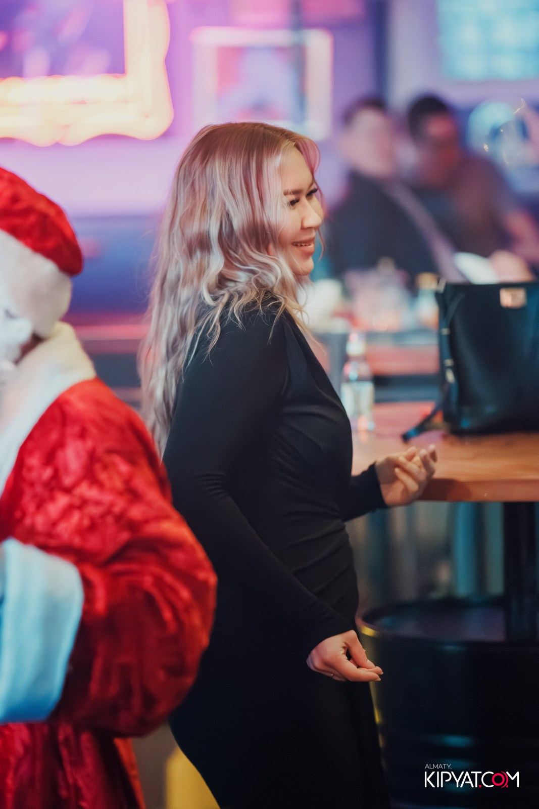 FITNESS ЁЛКА в ночном клубе SANTA BARBARA. КИПЯТКОМ АЛМАТЫ!