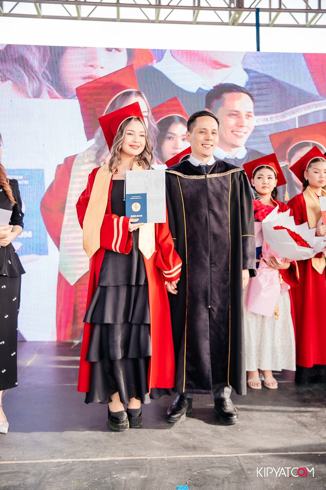 ВРУЧЕНИЕ ДИПЛОМОВ — НАРХОЗ КОЛЛЕДЖ. Part 3. КИПЯТКОМ АЛМАТЫ!
