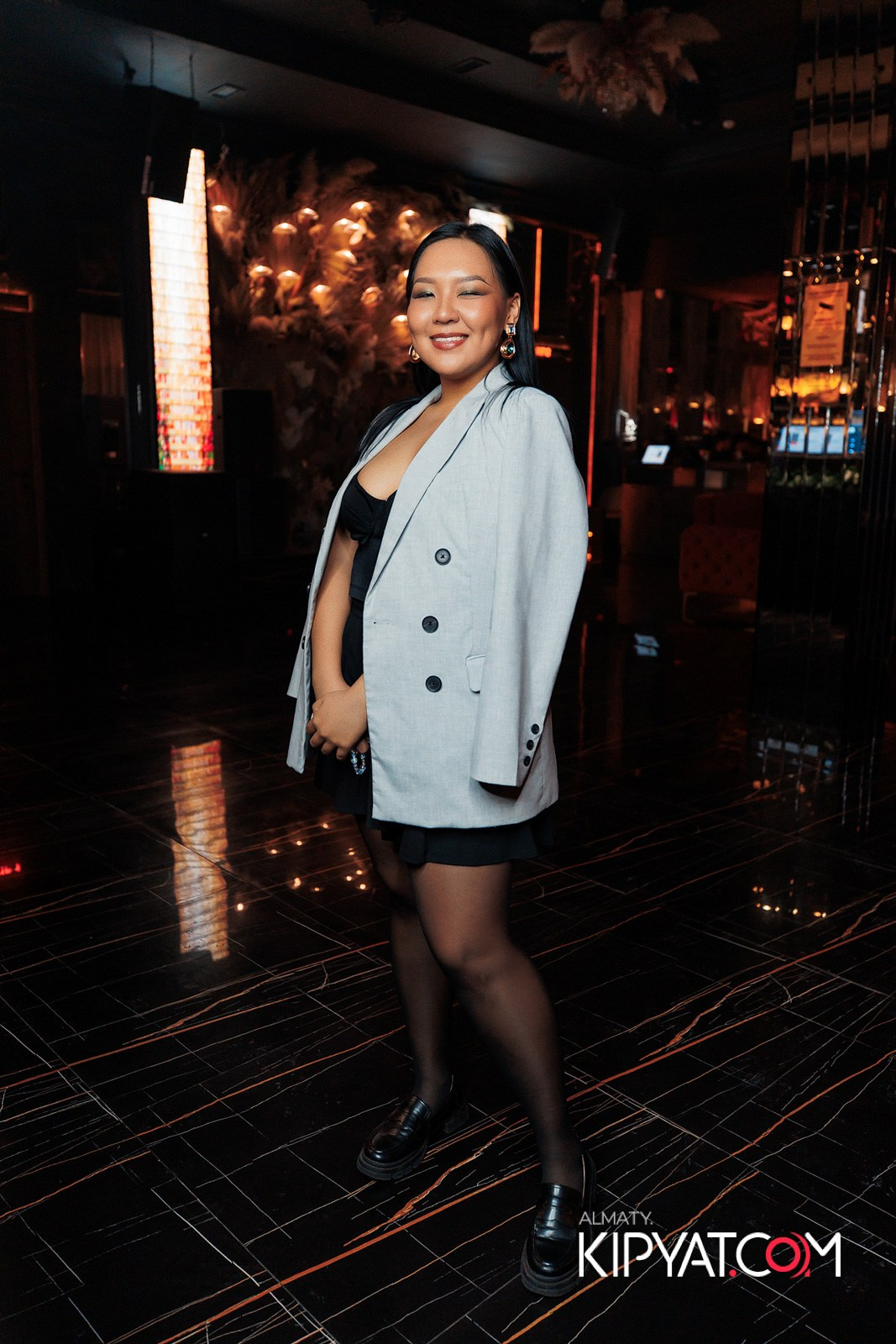 БАР ПАНАЕХАЛИ НА ДОСТЫК. КИПЯТКОМ АЛМАТЫ!