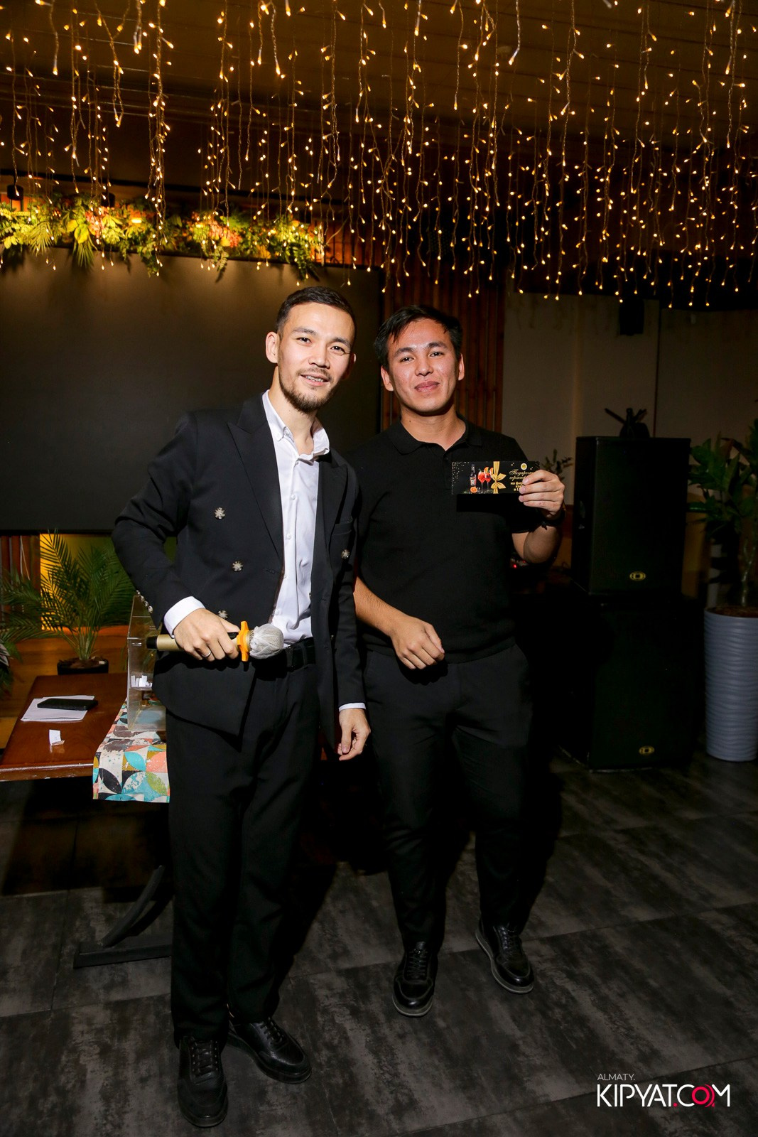 LIFE GRILL CAFE. КИПЯТКОМ АЛМАТЫ!