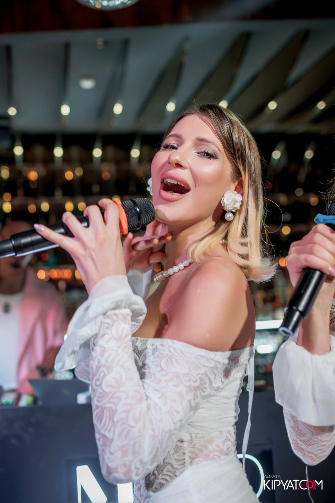 MOOD KARAOKE & TERRACE. КИПЯТКОМ АЛМАТЫ!