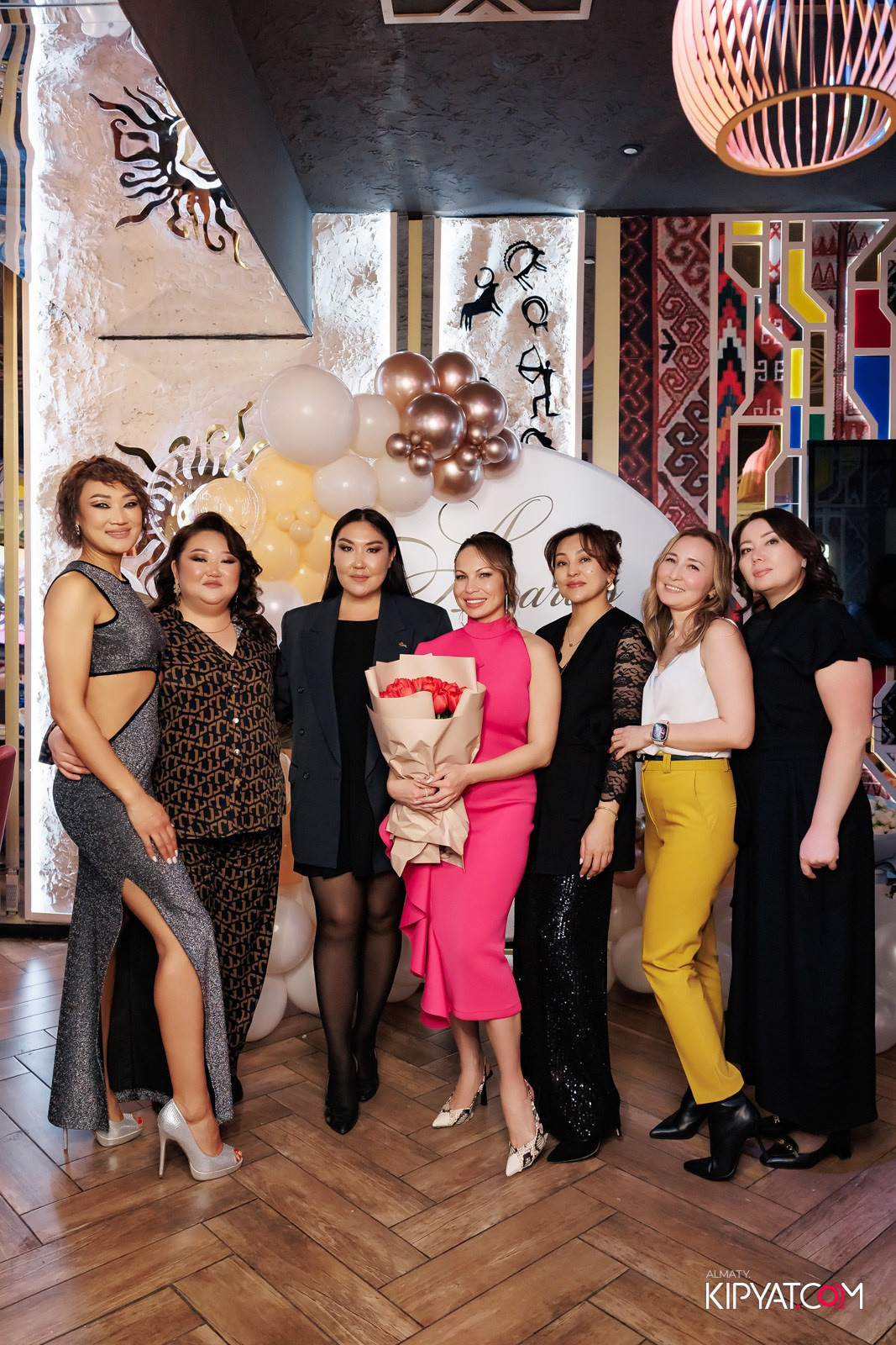 ЗАЯ, НА БИС. КИПЯТКОМ АЛМАТЫ!