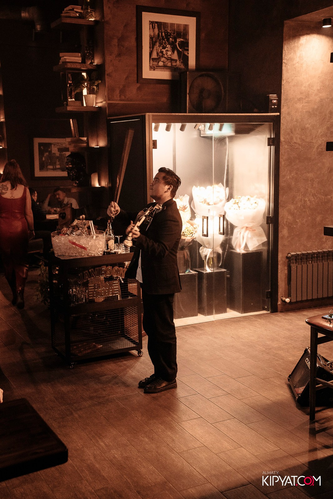 РЕСТО-БАР СКАНДАЛИСТЪ. КИПЯТКОМ АЛМАТЫ! Фотосъемка мероприятий в Алматы